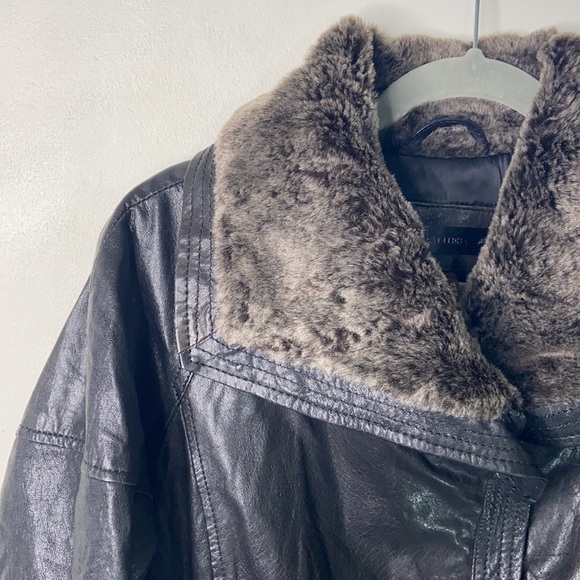Danier | leather and faux fur jacket Size L - Picture 3 of 13